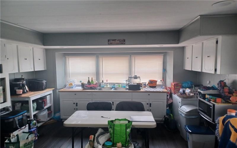 134 Castle Rd, Washington, 15301, 2 Bedrooms Bedrooms, 5 Rooms Rooms,1 BathroomBathrooms,Residential,For Sale,Castle Rd,1687151