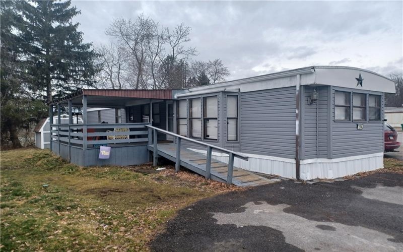 134 Castle Rd, Washington, 15301, 2 Bedrooms Bedrooms, 5 Rooms Rooms,1 BathroomBathrooms,Residential,For Sale,Castle Rd,1687151