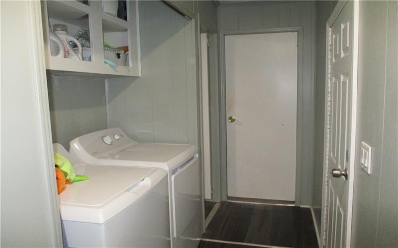 134 Castle Rd, Washington, 15301, 2 Bedrooms Bedrooms, 5 Rooms Rooms,1 BathroomBathrooms,Residential,For Sale,Castle Rd,1687151