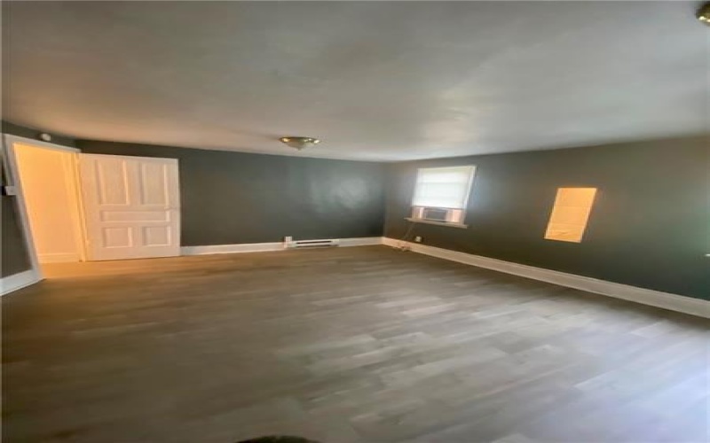 207 Emerson St, Vandergrift, 15690, 2 Bedrooms Bedrooms, ,1 BathroomBathrooms,Residential,For Sale,Emerson St,1687673