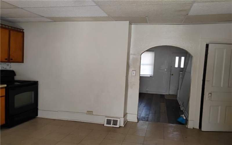 207 Emerson St, Vandergrift, 15690, 2 Bedrooms Bedrooms, ,1 BathroomBathrooms,Residential,For Sale,Emerson St,1687673