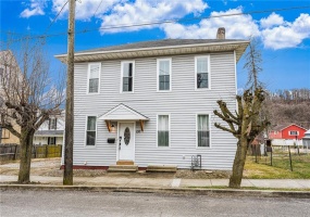 130 Lincoln St, Waynesburg, 15370, 2 Bedrooms Bedrooms, 7 Rooms Rooms,2 BathroomsBathrooms,Residential,For Sale,Lincoln St,1687776