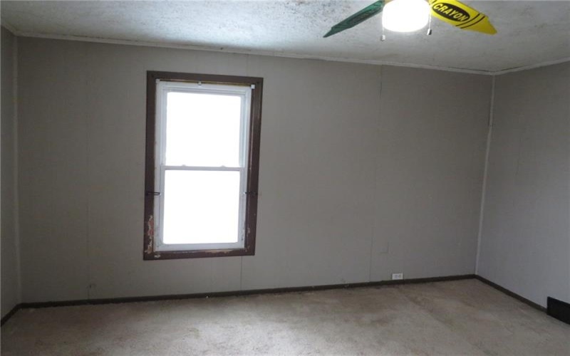 5 Hacker Ave, Jeannette, 15644, 3 Bedrooms Bedrooms, ,1.1 BathroomsBathrooms,Residential,For Sale,Hacker Ave,1687821