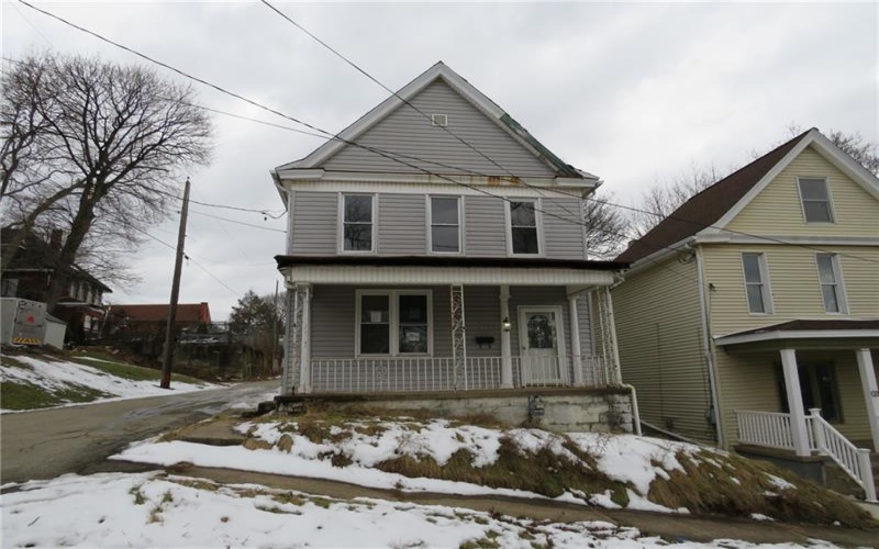 5 Hacker Ave, Jeannette, 15644, 3 Bedrooms Bedrooms, ,1.1 BathroomsBathrooms,Residential,For Sale,Hacker Ave,1687821