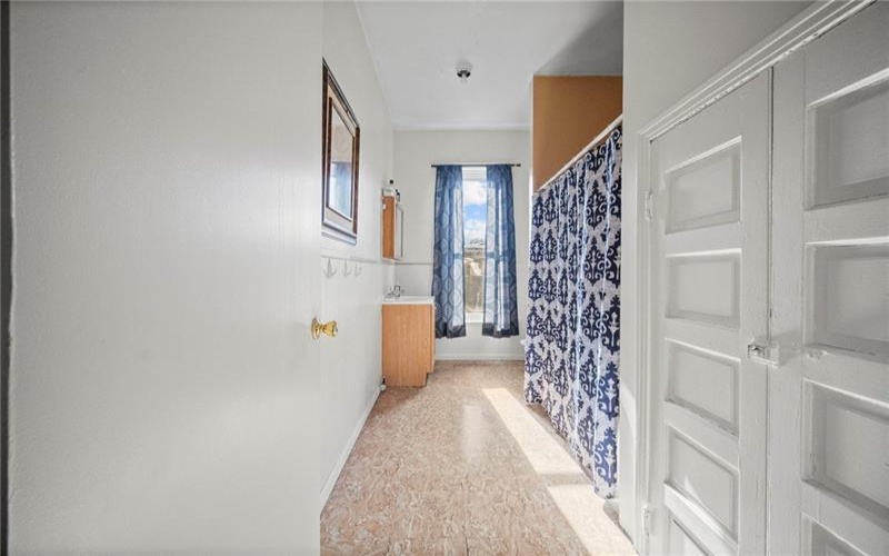 306 Maiden St, Washington, 15301, ,Multi-unit,For Sale,Maiden St,1687705