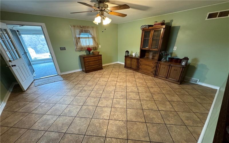 11 Washington Drive, Monessen, 15062, 4 Bedrooms Bedrooms, 10 Rooms Rooms,2 BathroomsBathrooms,Residential,For Sale,Washington Drive,1687852