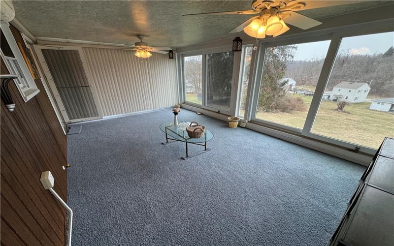 11 Washington Drive, Monessen, 15062, 4 Bedrooms Bedrooms, 10 Rooms Rooms,2 BathroomsBathrooms,Residential,For Sale,Washington Drive,1687852
