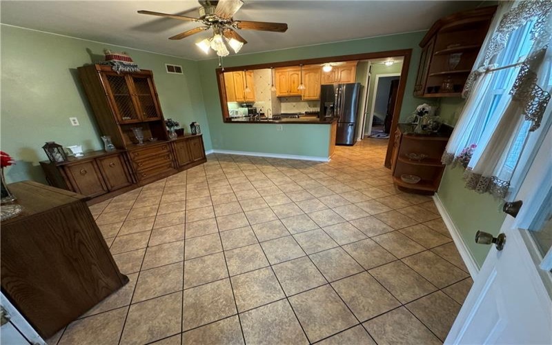 11 Washington Drive, Monessen, 15062, 4 Bedrooms Bedrooms, 10 Rooms Rooms,2 BathroomsBathrooms,Residential,For Sale,Washington Drive,1687852