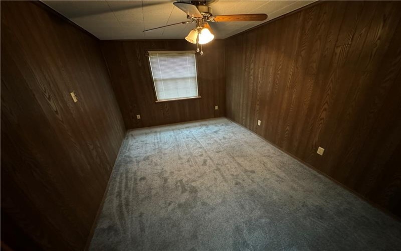11 Washington Drive, Monessen, 15062, 4 Bedrooms Bedrooms, 10 Rooms Rooms,2 BathroomsBathrooms,Residential,For Sale,Washington Drive,1687852