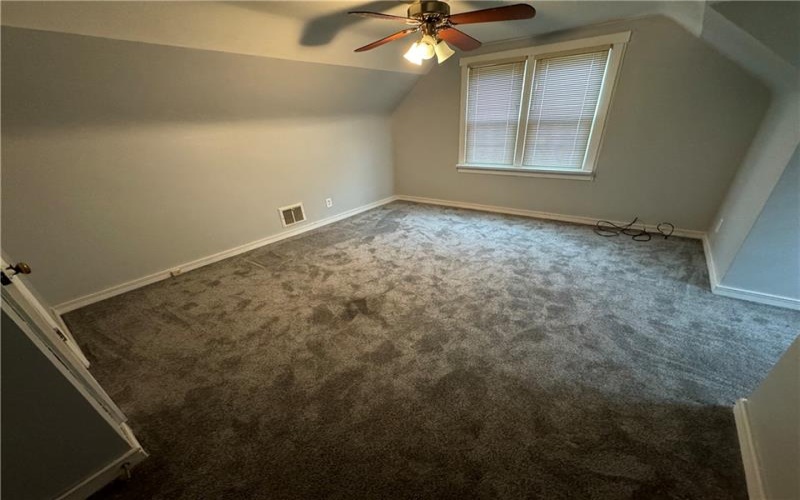 11 Washington Drive, Monessen, 15062, 4 Bedrooms Bedrooms, 10 Rooms Rooms,2 BathroomsBathrooms,Residential,For Sale,Washington Drive,1687852