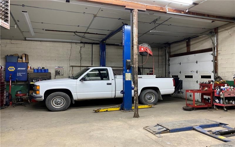 166 Lincoln Ave., Vandergrift, 15690, ,Commercial-industrial-business,For Sale,Lincoln Ave.,1688013