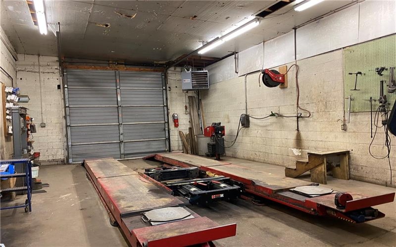 166 Lincoln Ave., Vandergrift, 15690, ,Commercial-industrial-business,For Sale,Lincoln Ave.,1688013