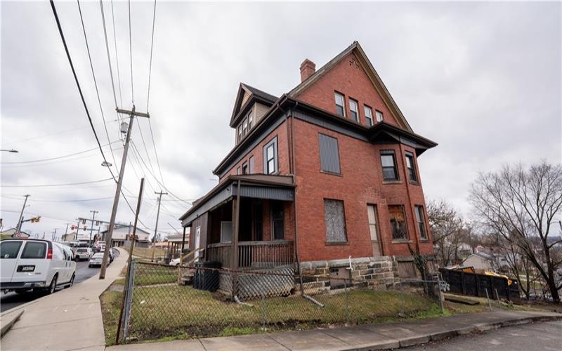241 Locust Ave, Washington, 15301, ,Multi-unit,For Sale,Locust Ave,1688030