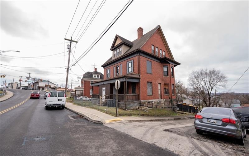 241 Locust Ave, Washington, 15301, ,Multi-unit,For Sale,Locust Ave,1688030