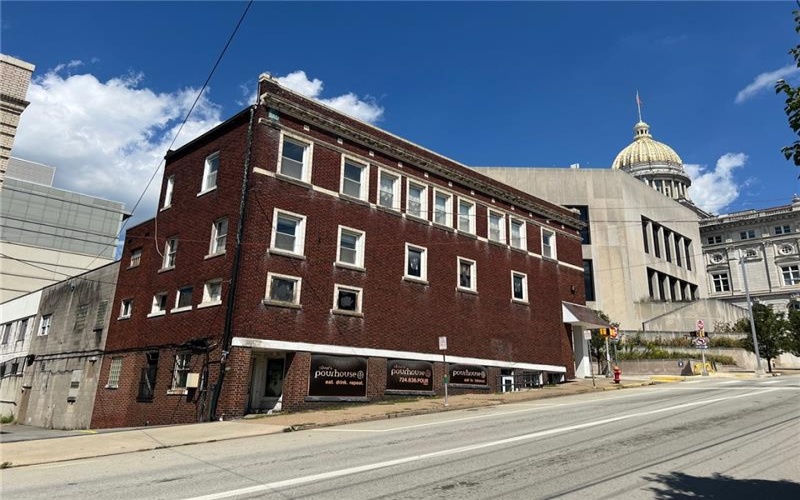 2 Pennsylvania Ave, Greensburg, 15601, ,Commercial-industrial-business,For Sale,Pennsylvania Ave,1687846