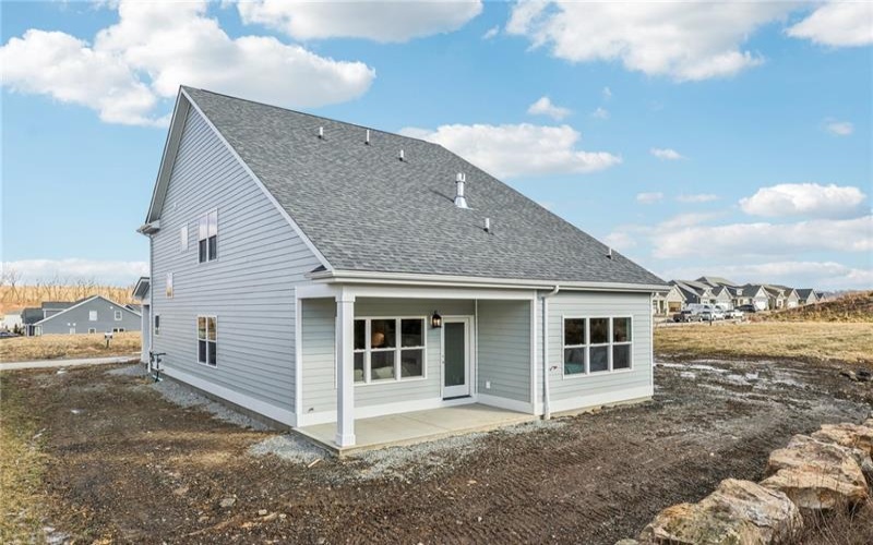 1045 Lakeside Drive, McDonald, 15057, 3 Bedrooms Bedrooms, 11 Rooms Rooms,2.1 BathroomsBathrooms,Residential,For Sale,Lakeside Drive,1687848