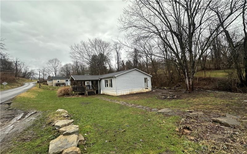 27 Wickhaven Hollow Road, Wickhaven, 15492, 3 Bedrooms Bedrooms, ,2 BathroomsBathrooms,Residential,For Sale,Wickhaven Hollow Road,1688344