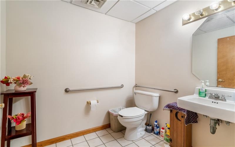 1035 Broad Ave, Rostraver Township, 15012, ,Commercial-industrial-business,For Sale,Broad Ave,1688493