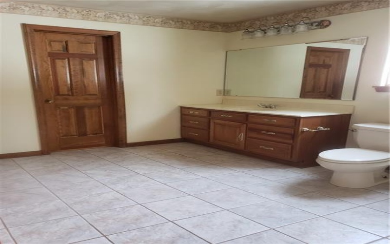 10150 Fairmont St, Irwin, 15642, 3 Bedrooms Bedrooms, 9 Rooms Rooms,2.1 BathroomsBathrooms,Residential,For Sale,Fairmont St,1688398