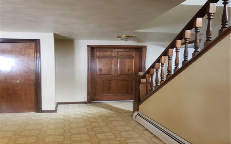 10150 Fairmont St, Irwin, 15642, 3 Bedrooms Bedrooms, 9 Rooms Rooms,2.1 BathroomsBathrooms,Residential,For Sale,Fairmont St,1688398