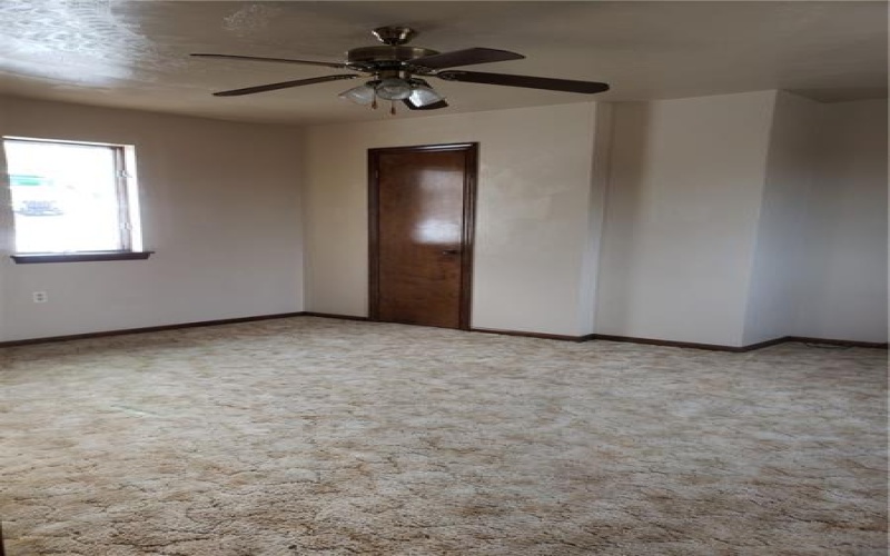 10150 Fairmont St, Irwin, 15642, 3 Bedrooms Bedrooms, 9 Rooms Rooms,2.1 BathroomsBathrooms,Residential,For Sale,Fairmont St,1688398