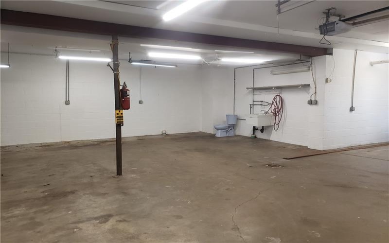 10150 Fairmont St, Irwin, 15642, 3 Bedrooms Bedrooms, 9 Rooms Rooms,2.1 BathroomsBathrooms,Residential,For Sale,Fairmont St,1688398