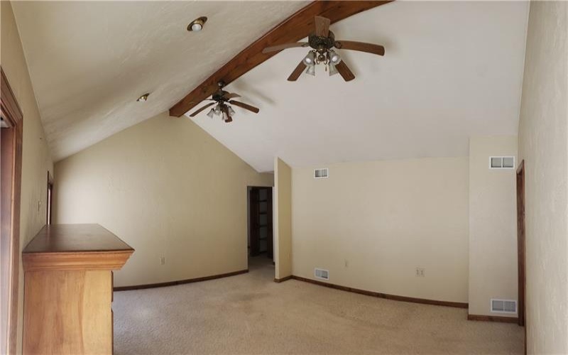 10150 Fairmont St, Irwin, 15642, 3 Bedrooms Bedrooms, 9 Rooms Rooms,2.1 BathroomsBathrooms,Residential,For Sale,Fairmont St,1688398