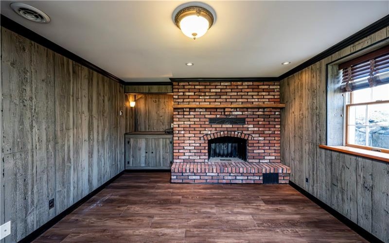 116 Karr Lane, 15642, 15642, 2 Bedrooms Bedrooms, ,2 BathroomsBathrooms,Residential,For Sale,Karr Lane,1688571