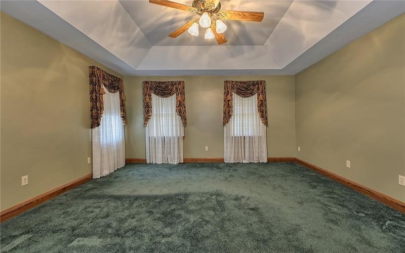 1061 Frye Road, Jeannette, 15644, 4 Bedrooms Bedrooms, 10 Rooms Rooms,3.1 BathroomsBathrooms,Residential,For Sale,Frye Road,1688591