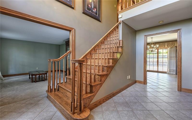 1061 Frye Road, Jeannette, 15644, 4 Bedrooms Bedrooms, 10 Rooms Rooms,3.1 BathroomsBathrooms,Residential,For Sale,Frye Road,1688591