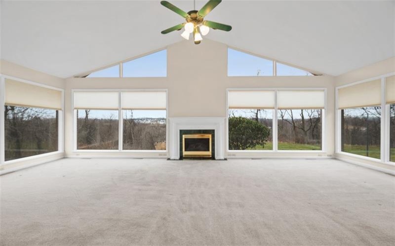 21 Timbercrest Cir, Cecil, 15321, 3 Bedrooms Bedrooms, 11 Rooms Rooms,3.2 BathroomsBathrooms,Residential,For Sale,Timbercrest Cir,1688606