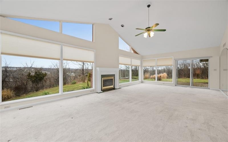 21 Timbercrest Cir, Cecil, 15321, 3 Bedrooms Bedrooms, 11 Rooms Rooms,3.2 BathroomsBathrooms,Residential,For Sale,Timbercrest Cir,1688606