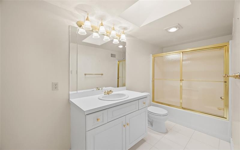 21 Timbercrest Cir, Cecil, 15321, 3 Bedrooms Bedrooms, 11 Rooms Rooms,3.2 BathroomsBathrooms,Residential,For Sale,Timbercrest Cir,1688606