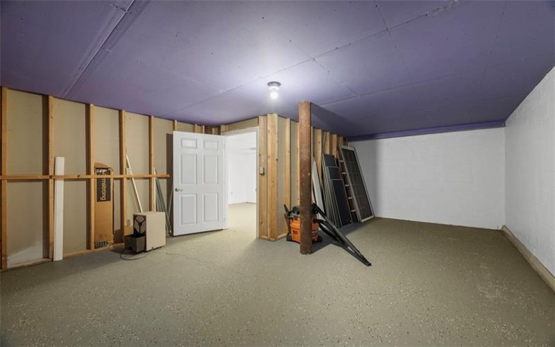 21 Timbercrest Cir, Cecil, 15321, 3 Bedrooms Bedrooms, 11 Rooms Rooms,3.2 BathroomsBathrooms,Residential,For Sale,Timbercrest Cir,1688606
