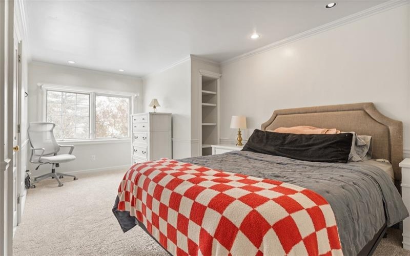 340 Old Scales Rd, Washington, 15301, 4 Bedrooms Bedrooms, ,3.2 BathroomsBathrooms,Residential,For Sale,Old Scales Rd,1688780