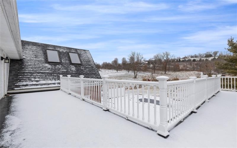 340 Old Scales Rd, Washington, 15301, 4 Bedrooms Bedrooms, ,3.2 BathroomsBathrooms,Residential,For Sale,Old Scales Rd,1688780