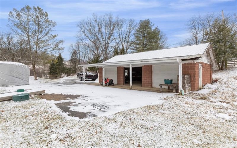 340 Old Scales Rd, Washington, 15301, 4 Bedrooms Bedrooms, ,3.2 BathroomsBathrooms,Residential,For Sale,Old Scales Rd,1688780