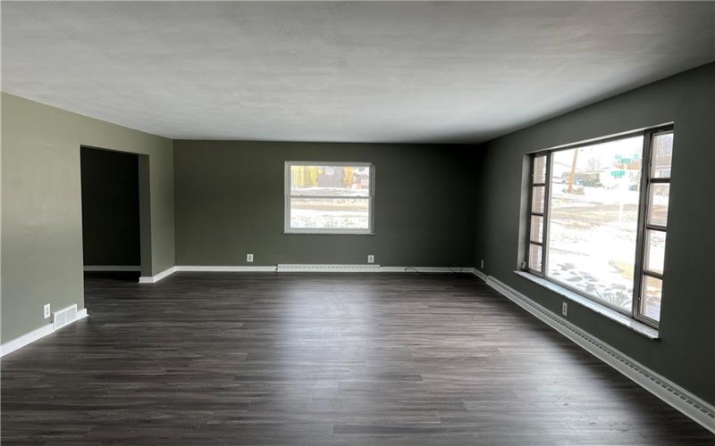 4751 Kendor Drive, New Kensington, 15068, 4 Bedrooms Bedrooms, 10 Rooms Rooms,2.1 BathroomsBathrooms,Residential,For Sale,Kendor Drive,1688651