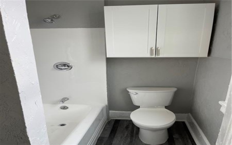 1079 3rd Ave, New Kensington, 15068, 2 Bedrooms Bedrooms, ,1 BathroomBathrooms,Lease,For Sale,3rd Ave,1688807