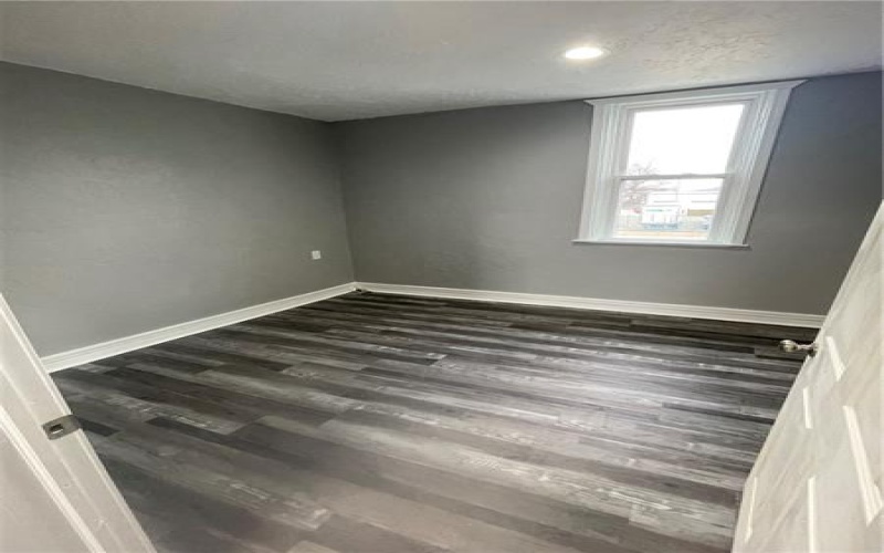 1079 3rd Ave, New Kensington, 15068, 2 Bedrooms Bedrooms, ,1 BathroomBathrooms,Lease,For Sale,3rd Ave,1688807