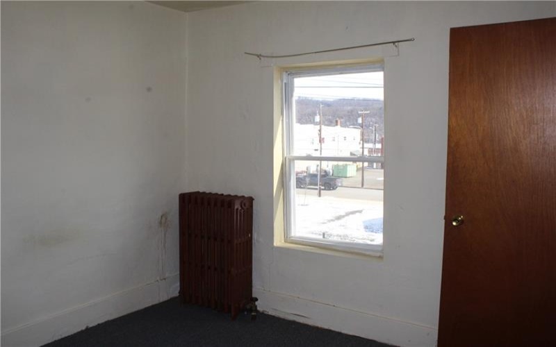716 Linden Way, Donora, 15033, 2 Bedrooms Bedrooms, 4 Rooms Rooms,1 BathroomBathrooms,Residential,For Sale,Linden Way,1688884