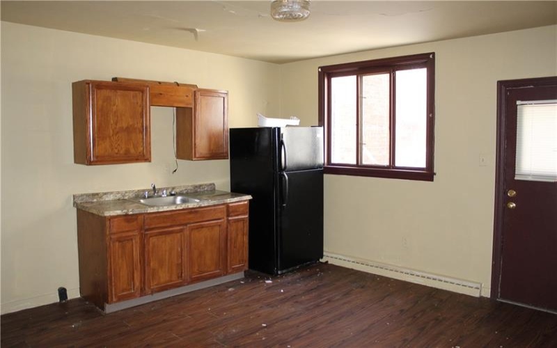 569 Linden Way, Donora, 15033, 2 Bedrooms Bedrooms, 5 Rooms Rooms,1 BathroomBathrooms,Residential,For Sale,Linden Way,1688890