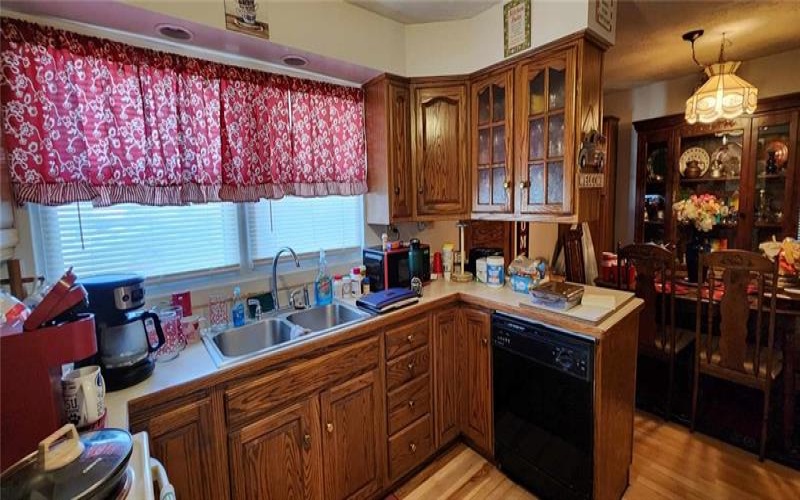 156 Oakland Ave, Uniontown, 15401, 4 Bedrooms Bedrooms, ,2.1 BathroomsBathrooms,Residential,For Sale,Oakland Ave,1688855