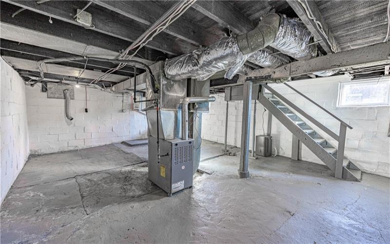 1312 Woodmont Ave, New Kensington, 15068, 4 Bedrooms Bedrooms, ,1 BathroomBathrooms,Residential,For Sale,Woodmont Ave,1688947