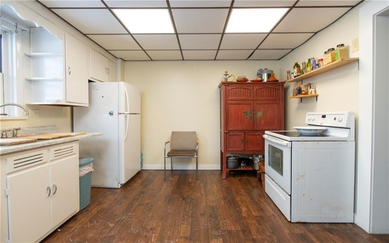 1113 B St, Latrobe, 15650, 2 Bedrooms Bedrooms, 8 Rooms Rooms,2 BathroomsBathrooms,Residential,For Sale,B St,1688809