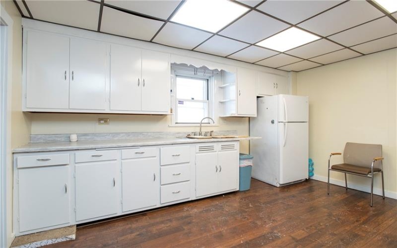 1113 B St, Latrobe, 15650, 2 Bedrooms Bedrooms, 8 Rooms Rooms,2 BathroomsBathrooms,Residential,For Sale,B St,1688809