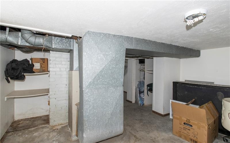1113 B St, Latrobe, 15650, 2 Bedrooms Bedrooms, 8 Rooms Rooms,2 BathroomsBathrooms,Residential,For Sale,B St,1688809