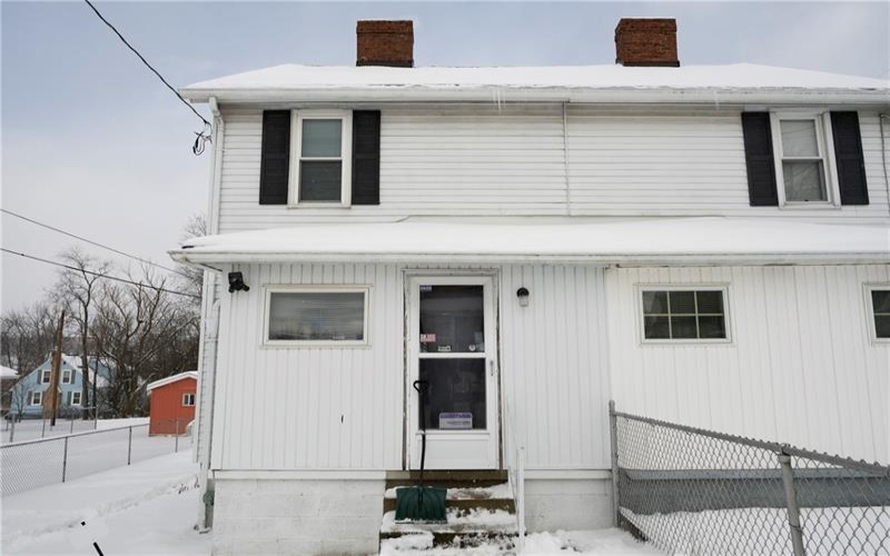 1113 B St, Latrobe, 15650, 2 Bedrooms Bedrooms, 8 Rooms Rooms,2 BathroomsBathrooms,Residential,For Sale,B St,1688809