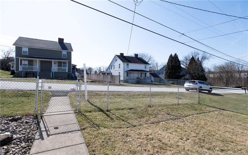 1113 B St, Latrobe, 15650, 2 Bedrooms Bedrooms, 8 Rooms Rooms,2 BathroomsBathrooms,Residential,For Sale,B St,1688809
