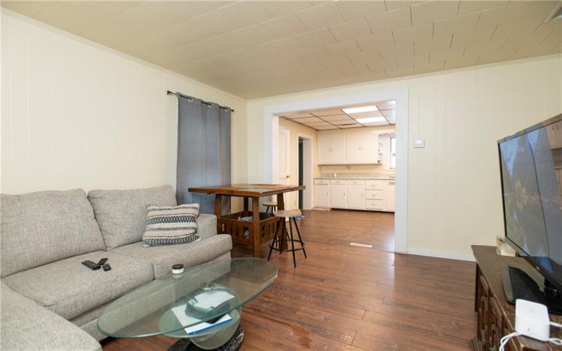 1113 B St, Latrobe, 15650, 2 Bedrooms Bedrooms, 8 Rooms Rooms,2 BathroomsBathrooms,Residential,For Sale,B St,1688809